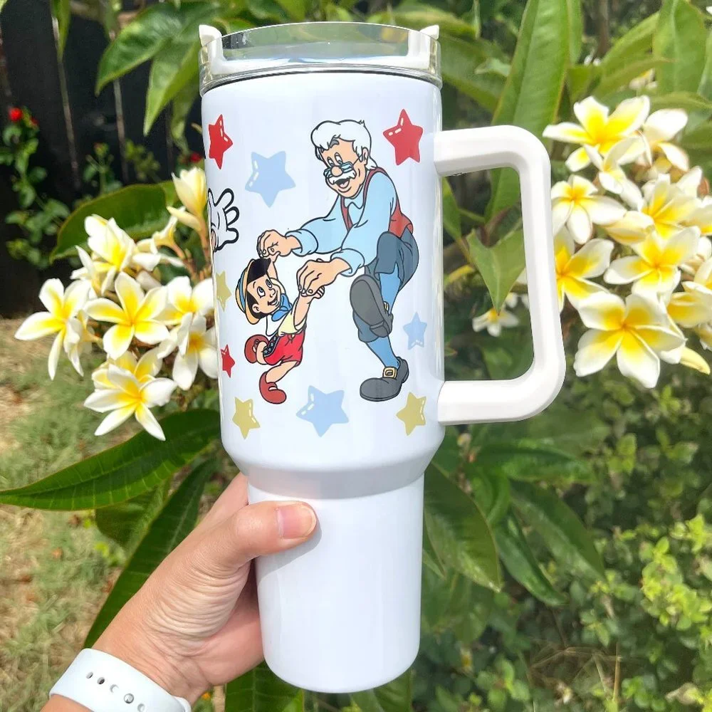 Disney Pinocchio 40 oz Tumbler/Water bottle/Mug with hand carry handle. Large c